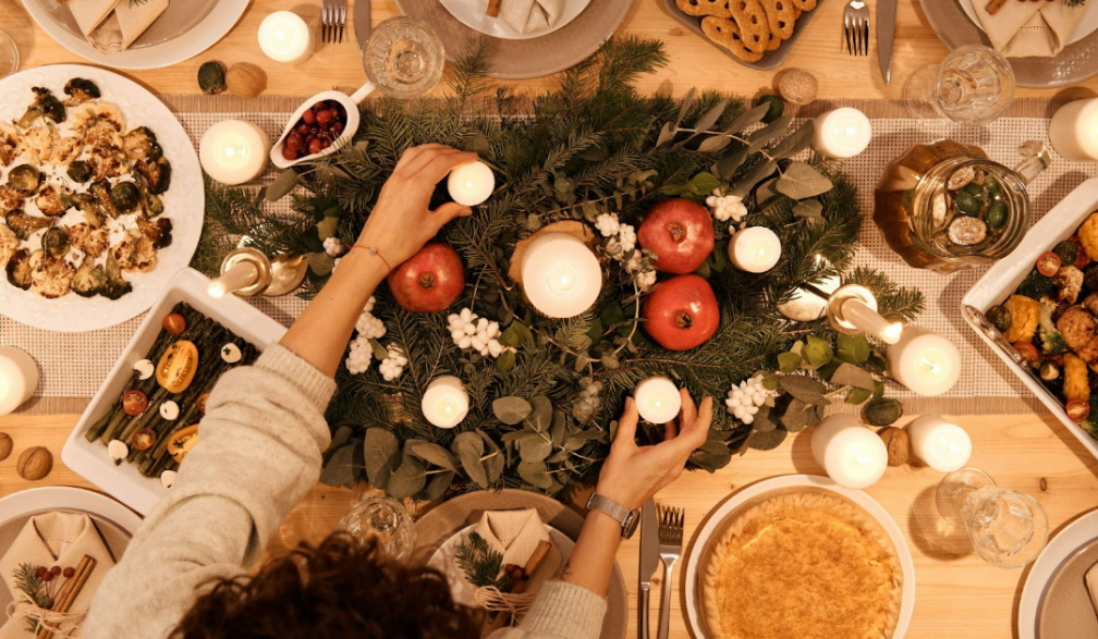 How To Host The Ultimate Christmas Dinner Minus The Fuss This Year