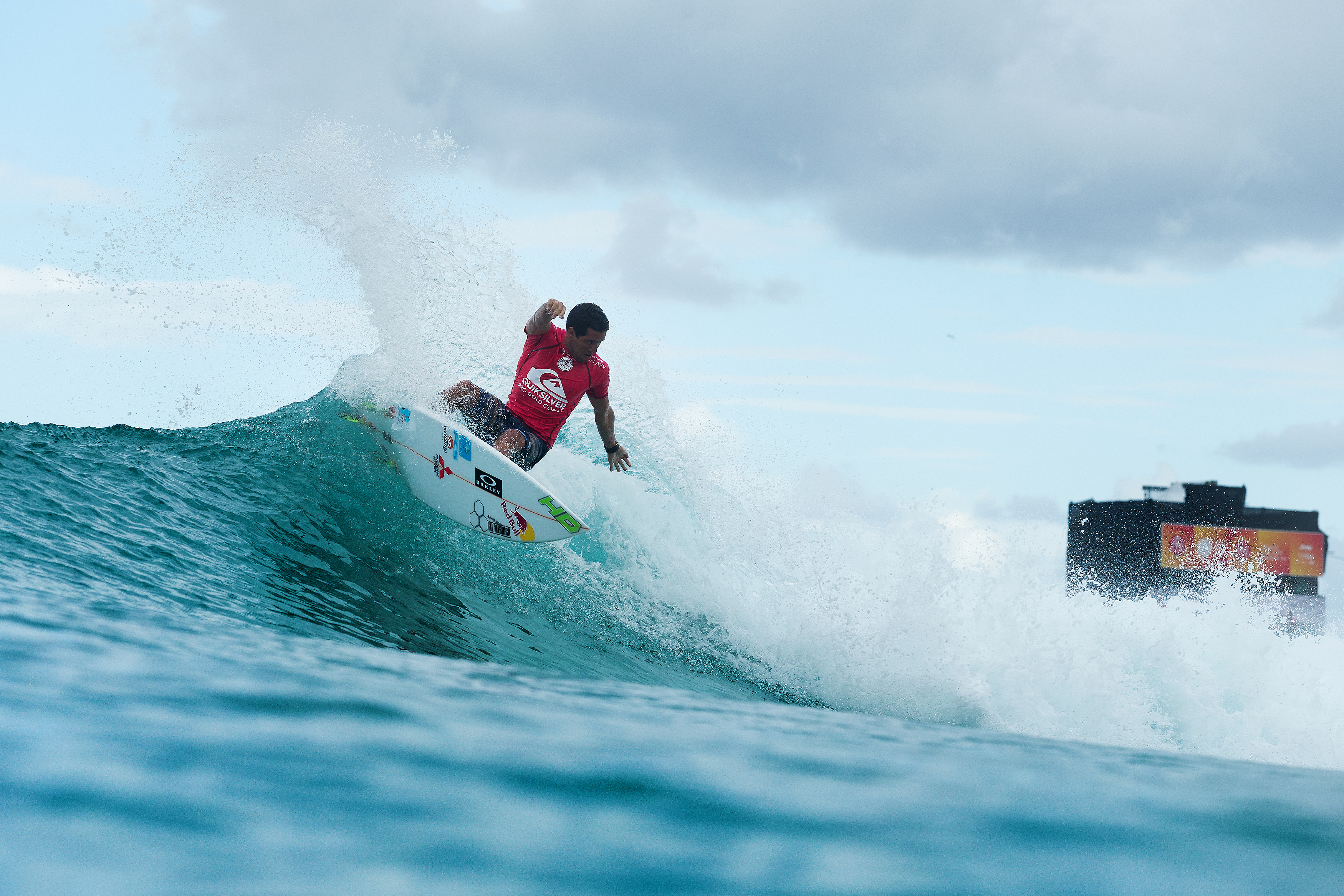 Reining World Champion Adriano De Souza will be looking to get his 2016 competitive season off to a flying start at Snapper Rocks this Thursday when the Quiksilver Pro Gold Coast Kicks off. Image: WSL / Cestrari