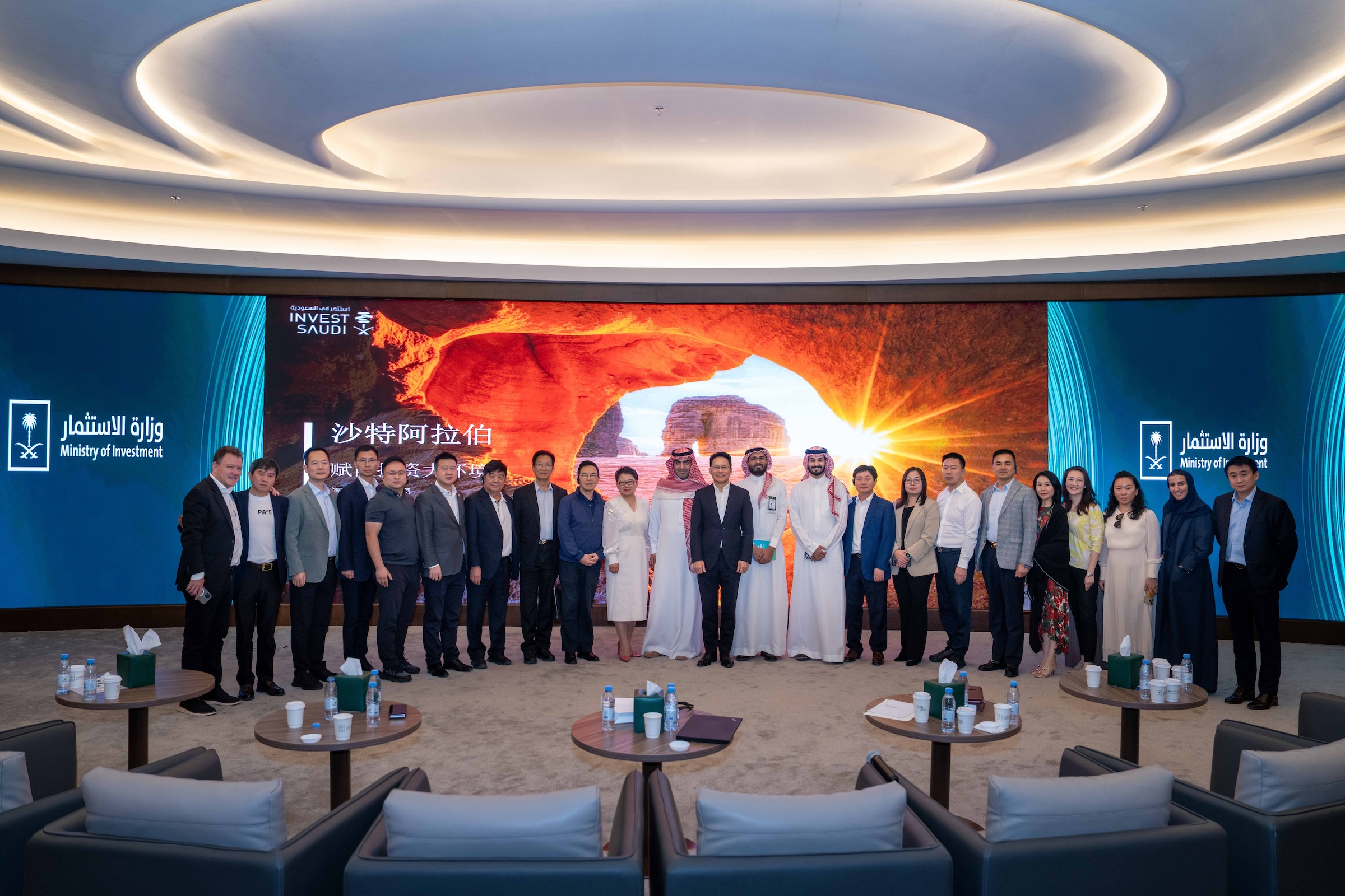 GE Jun, the Chairman of the Board and CEO of TOJOY, led over 20 Chinese enterprise representatives to visit Saudi Arabia, resulting in preliminary partnership agreements.