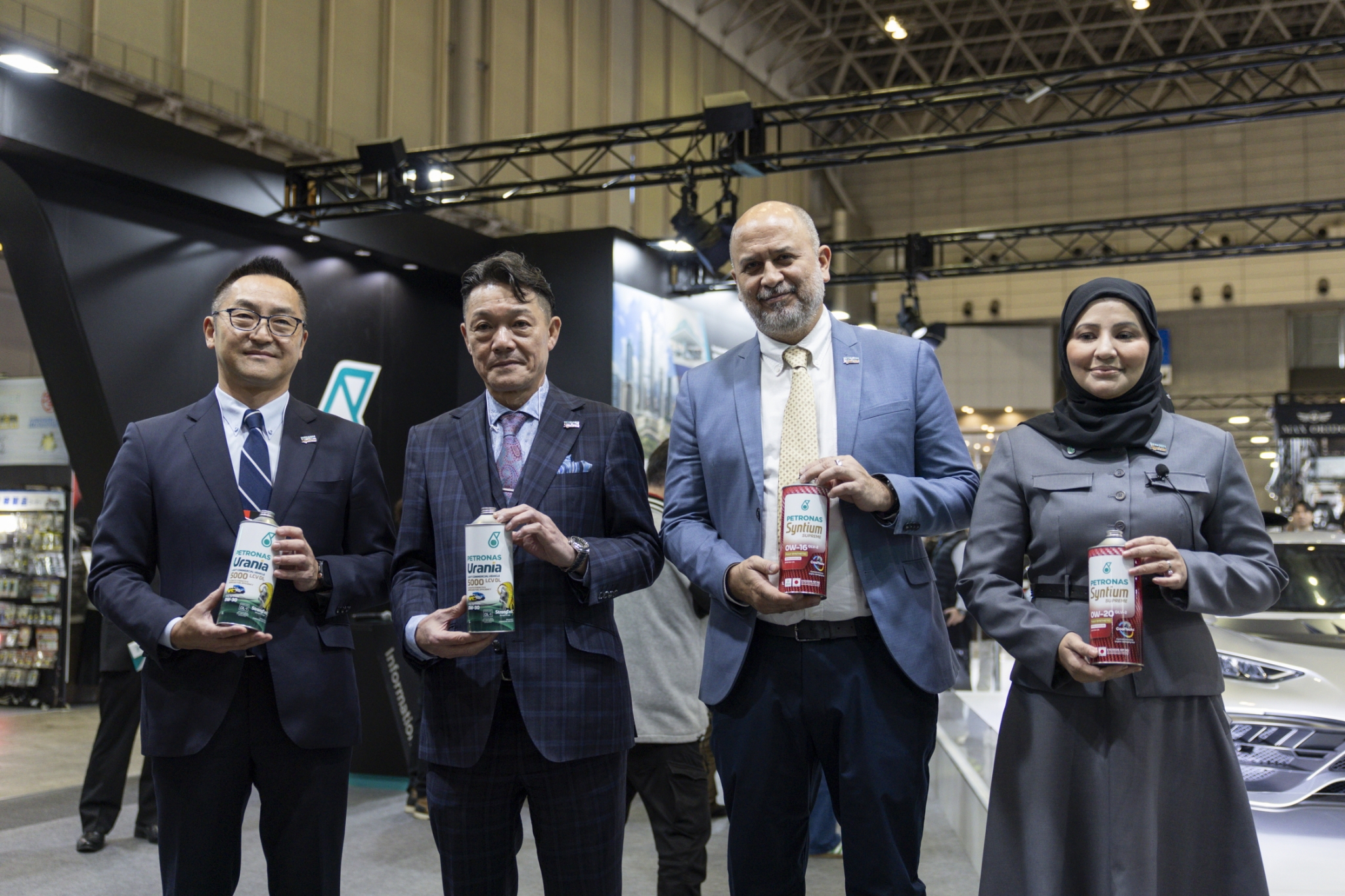 At the Tokyo Auto Salon 2026, senior leadership from PETRONAS Lubricants International (PLI) and Petroplan officiate the launch of PLI’s market-first Japanese Automotive Standards Organisation (JASO)-certified lubricants, available as PETRONAS Syntium Supreme JASO GLV2 and PETRONAS Urania 5000 JASO DL-1. From L-R: Yoshiki Ohno, President, Petroplan Co. Ltd; Kenichi Fujita, Director, Petroplan Co. Ltd; Khalil Muri, Managing Director and Group CEO, PETRONAS Lubricants International; Noorhana Habib, Regional Managing Director Asia, PETRONAS Lubricants International