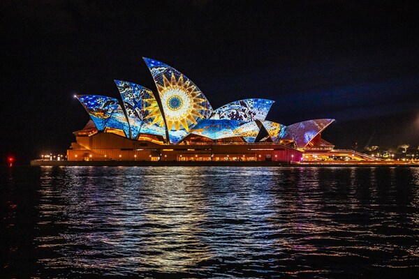 VS26_SOH_OperaMundibyYannNguema_CREDITDestinationNSW