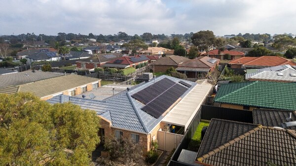 Trinasolar Vertex S+ G3 515W solar module installed on a residential rooftop in Melbourne